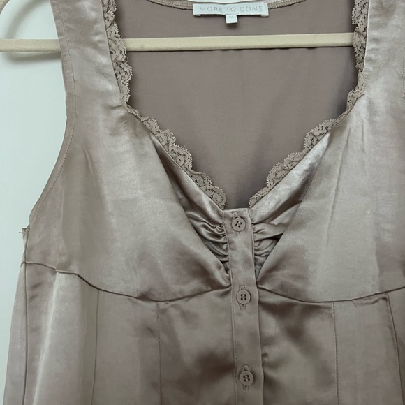 Revolve satin top - Picture 4 of 5